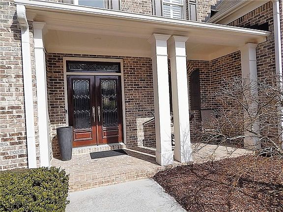 2nd image of 1101 Cooper Oaks Ct SE