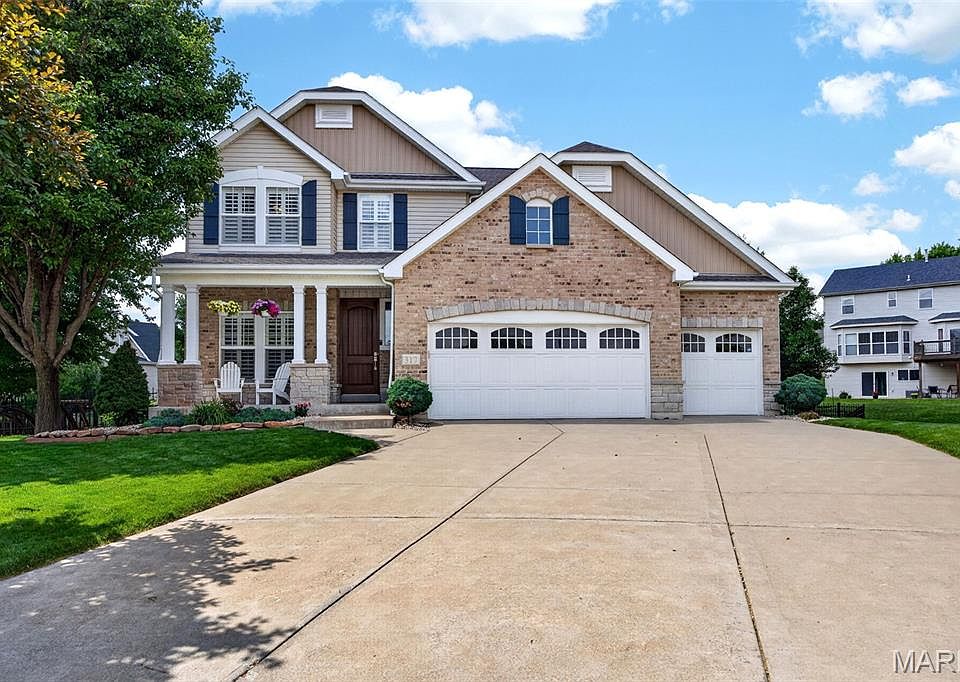 1st image of 317 Quail Hollow Dr