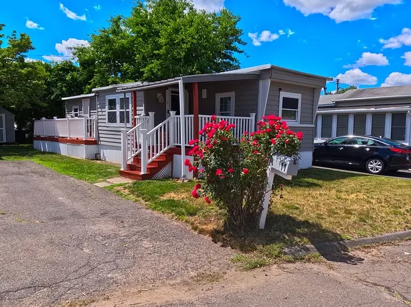 11 Cree Rd, East Hartford, CT 06118