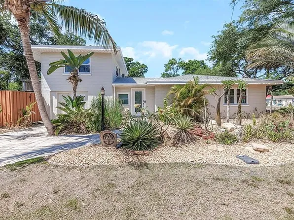 2525 53rd St S #A, Saint Petersburg, FL 33707