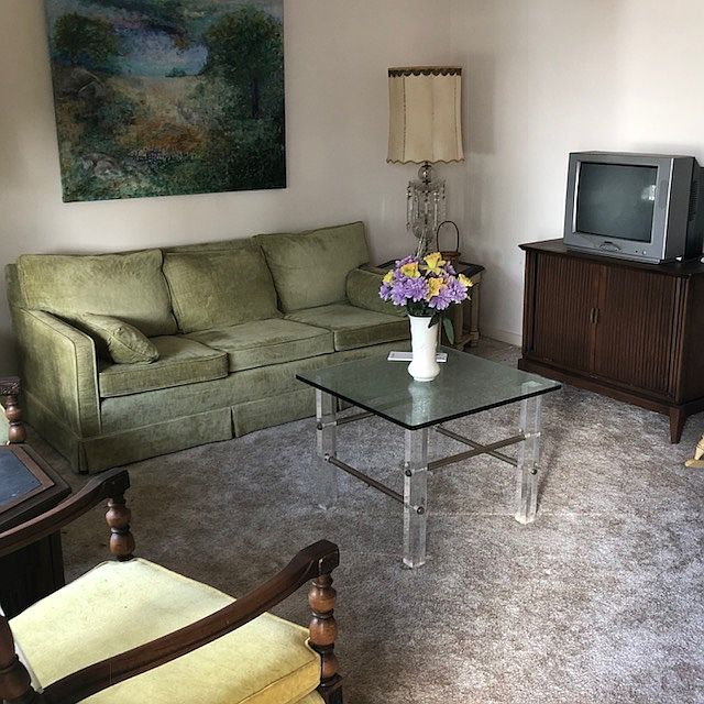 1st image of 1089 Westbury #1089-H