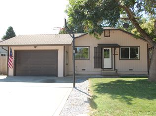 2935 Red Bud Ln, Anderson, CA 96007