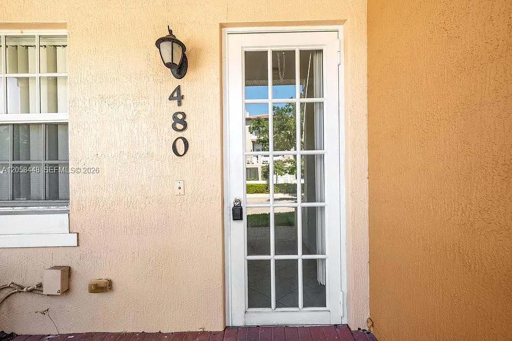 Cobblestone Condo — Photo 3