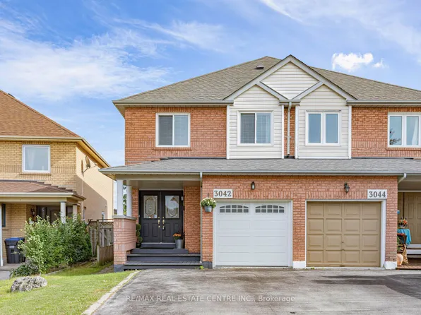 3042 Pendleton Rd, Mississauga, ON L5N 7C5