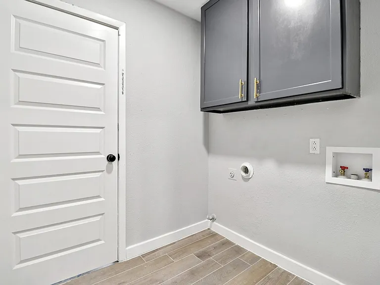 3818 Wenatche Dr — Photo 7