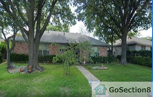 2nd image of 1704 Westlake Dr