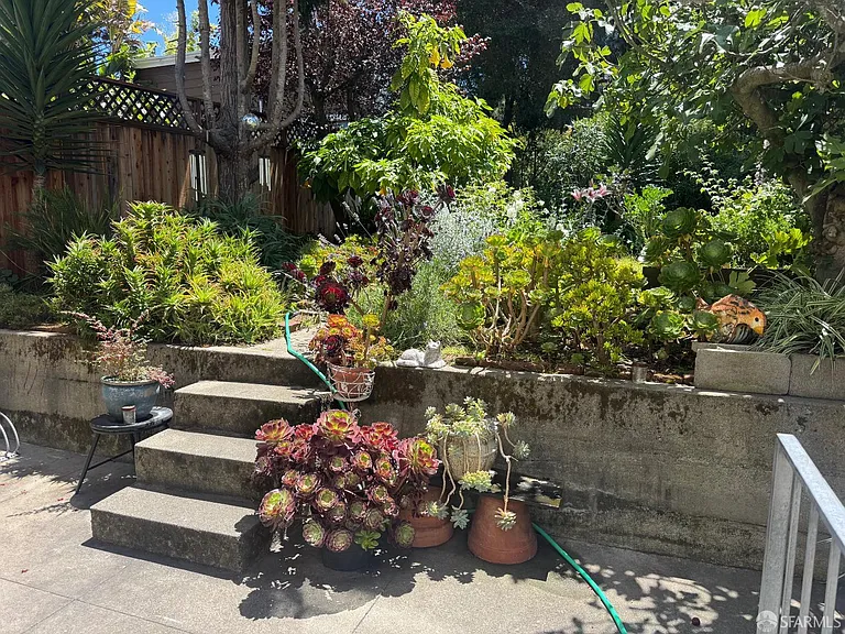 1459 Haight St #5 — Photo 39