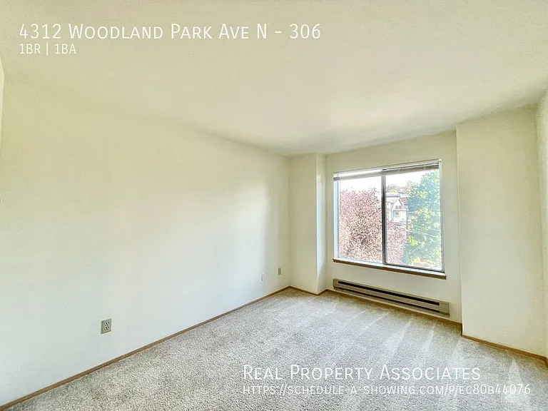 4312 Woodland Park Ave N #306 — Photo 11