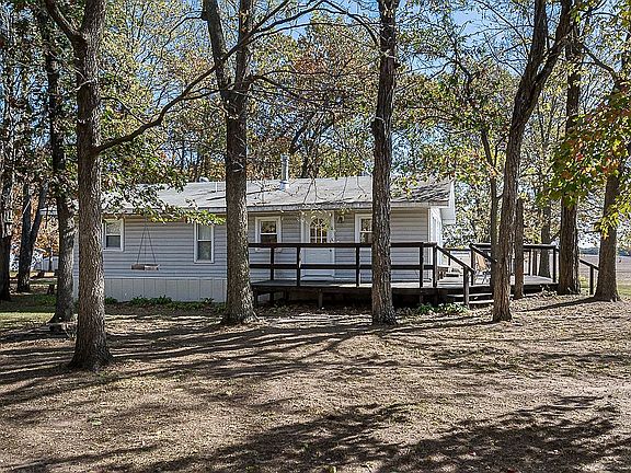 2nd image of 2516 Township Road 1500e