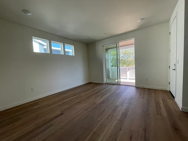 3 Healdsburg Ave — Photo 6