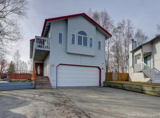 6770 Reedyke Cir, Anchorage, AK 99507