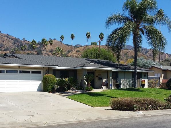 1041 E Palm Dr