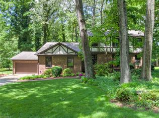 4402 Wild Oak Ln, Greensboro, NC 27406