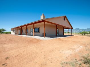 10994 Plane Old Rd, Hereford, AZ 85615