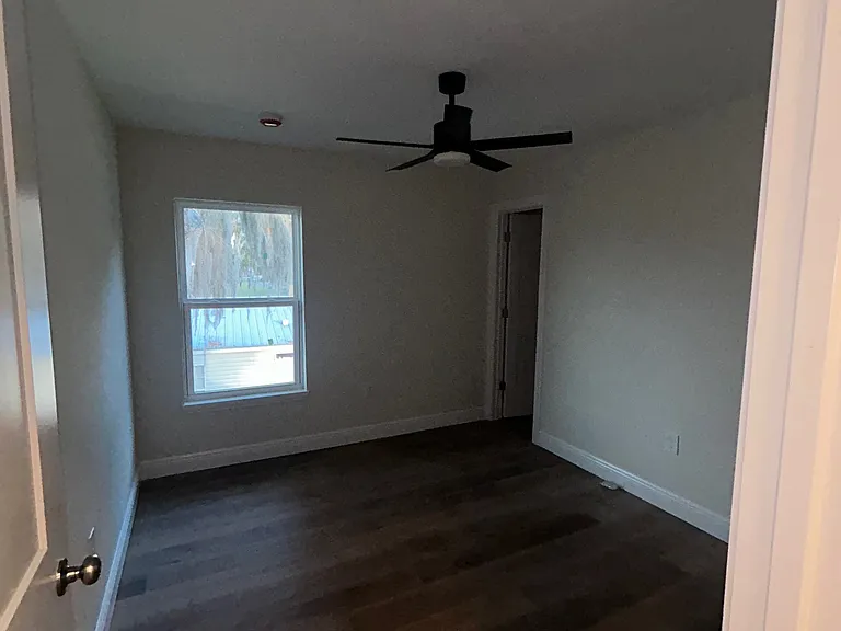 206 W Fox St #A — Photo 10
