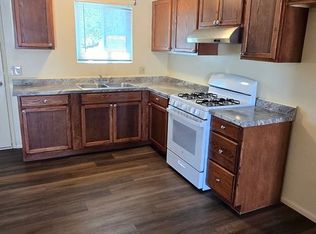 420 4th St #14, Paso Robles, CA 93446