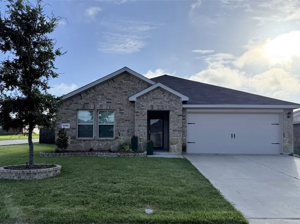 1305 Fieldstone Ct, Royse City, TX 75189