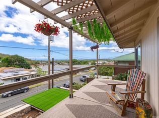 1358 Makaikoa St, Honolulu, HI 96821