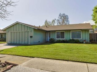 1248 Swaner Dr, Gilroy, CA
