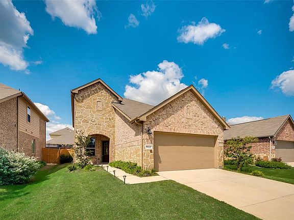 2nd image of 16037 Crosslake Ct