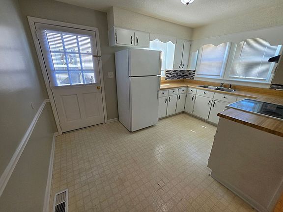 4th image of 2091 Old Fairground Rd #2089