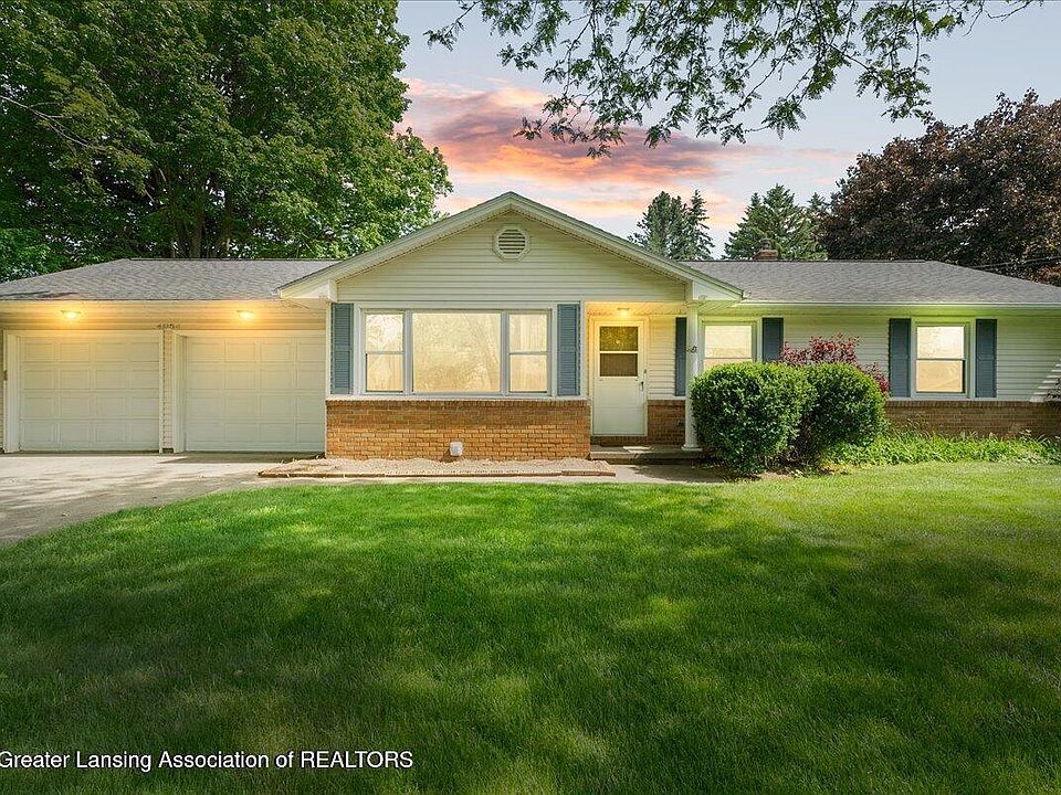 1st image of 4054 S Pine Dell Dr