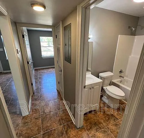 5057 Baker Blvd #A — Photo 14