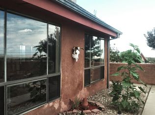 19 Skyview Rd, Edgewood, NM 87015