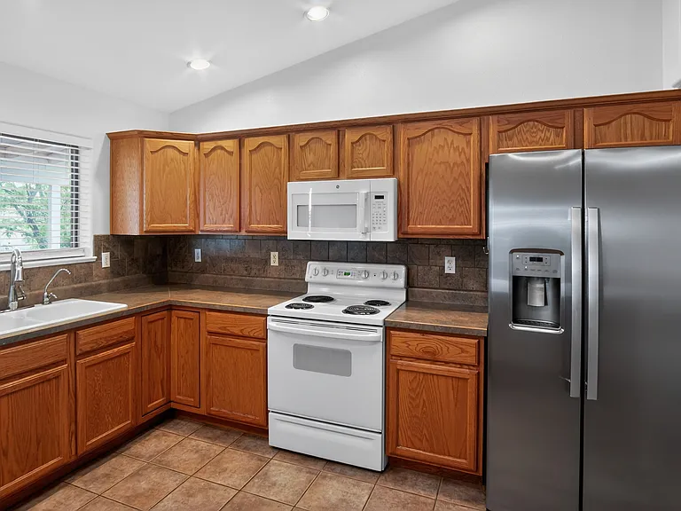 5107 E Ramada Dr — Photo 8