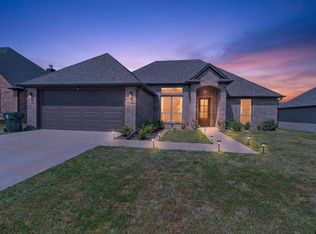 11936 Gillian Ct, Tyler, TX 75703