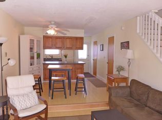 21 Wells Ave, Colchester, VT 05446