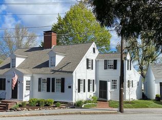 2 Chestnut St, Andover, MA 01810