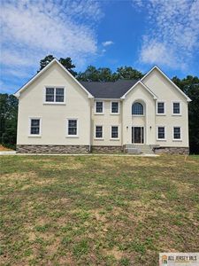 182 River Rd, MONROE TOWNSHIP, NJ, 08831