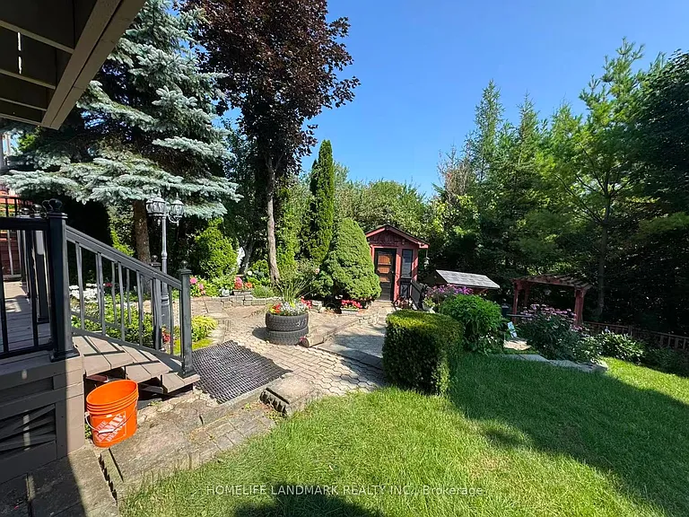 77 Greenbank Dr #BASEMENT — Photo 10