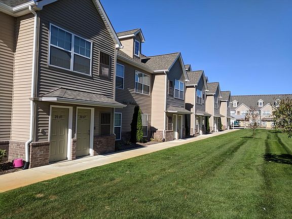 Mallard Pond Apartments & Condos - Howell, MI | Zillow