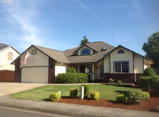 588 Edwards Dr, Eugene, OR
