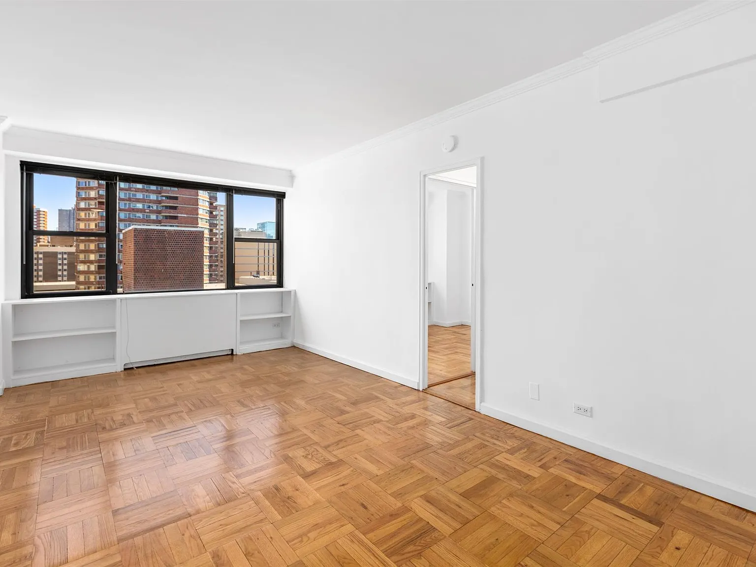 320 East 23rd Street — Photo 2