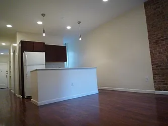 Rented by Urban Ambiance