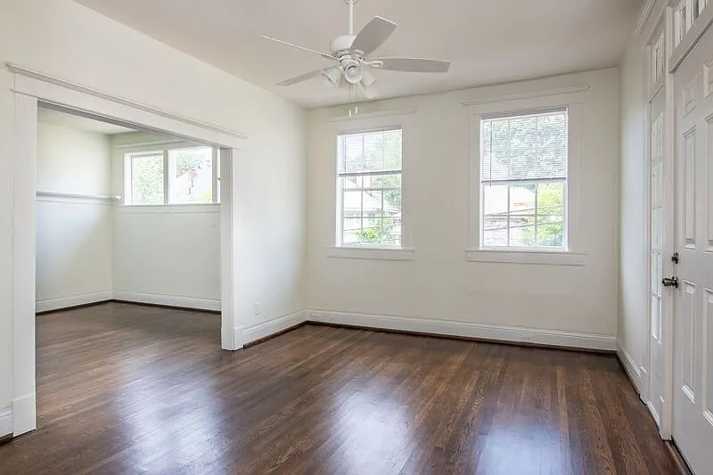 2 bed, 1.0 bath, 710 sqft, $1,200 — Photo 4