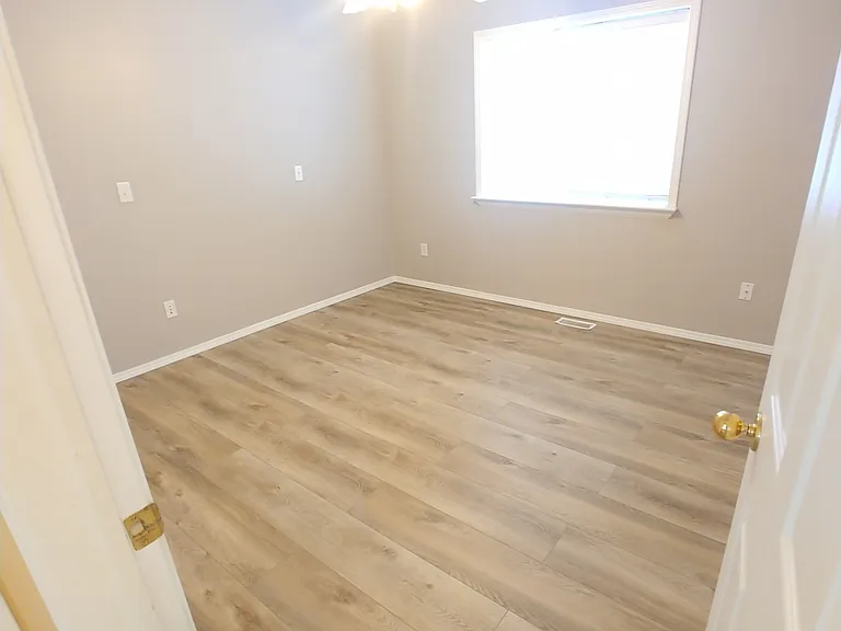 Bedroom #1