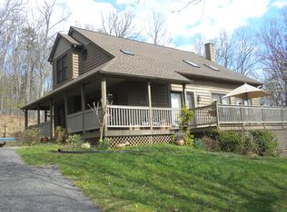 782 Skyview Rd, Salem, VA 24153