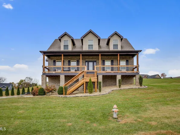 1398 Peaceful Dr, Jonesborough, TN 37659