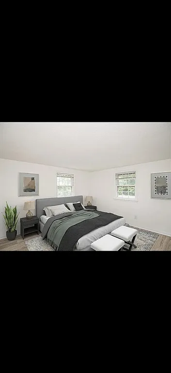 2 bed, 1.0 bath, 775 sqft, $2,050 — Photo 2