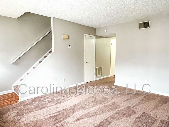 3rd image of 128 Pine Creek Court Ext