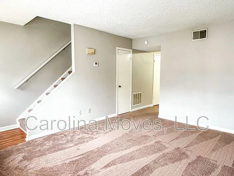 128 Pine Creek Court Ext — Photo 3