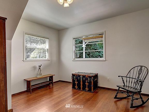 Downstairs west facing bedroom.