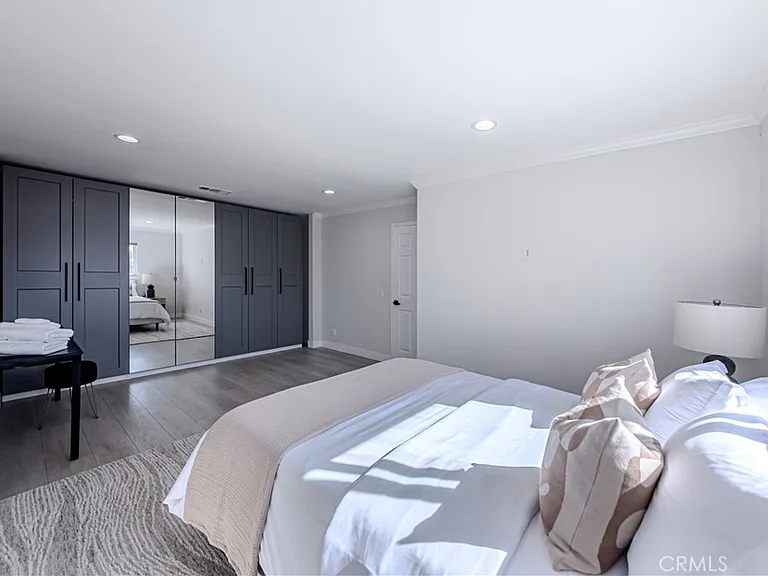 507 N Formosa Ave — Photo 17