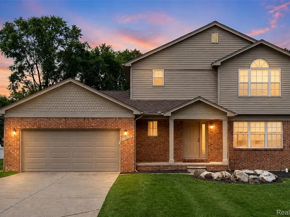 41585 Cherry Hill Rd, Canton, MI 48188