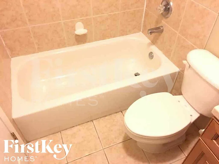 3882 Windy Trail Cv — Photo 14