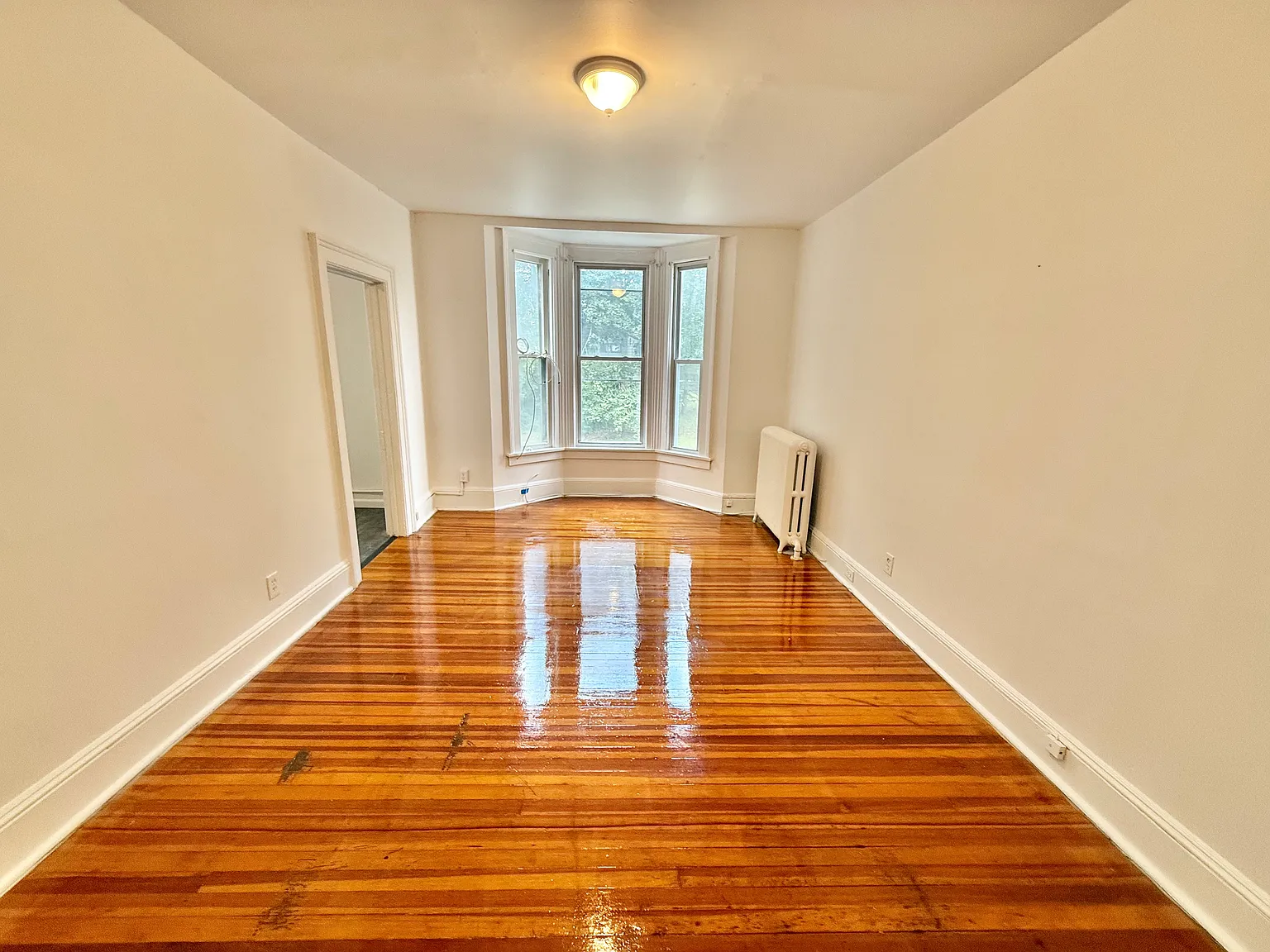 2 bed, $1,395 — Photo 1